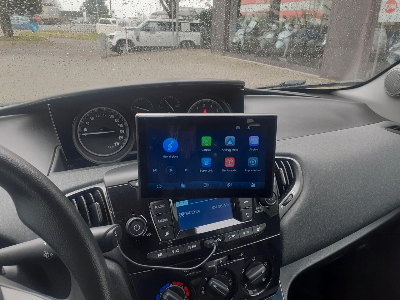 Lancia Ypsilon 1.0 FireFly 5 porte S&S Hybrid Ecochic Gold