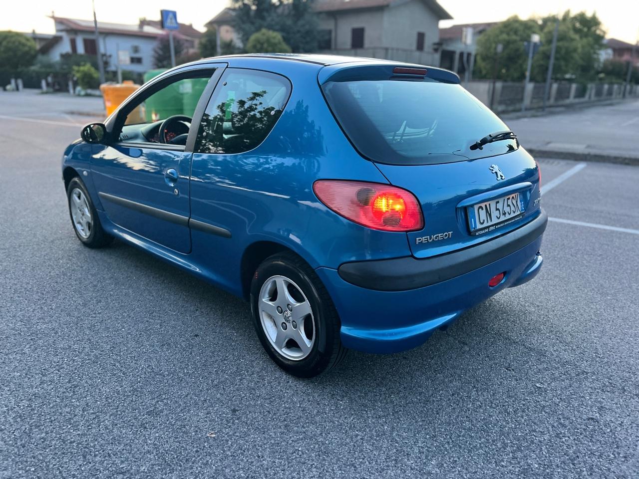 Peugeot 206 1.4 HDi 3p. XT