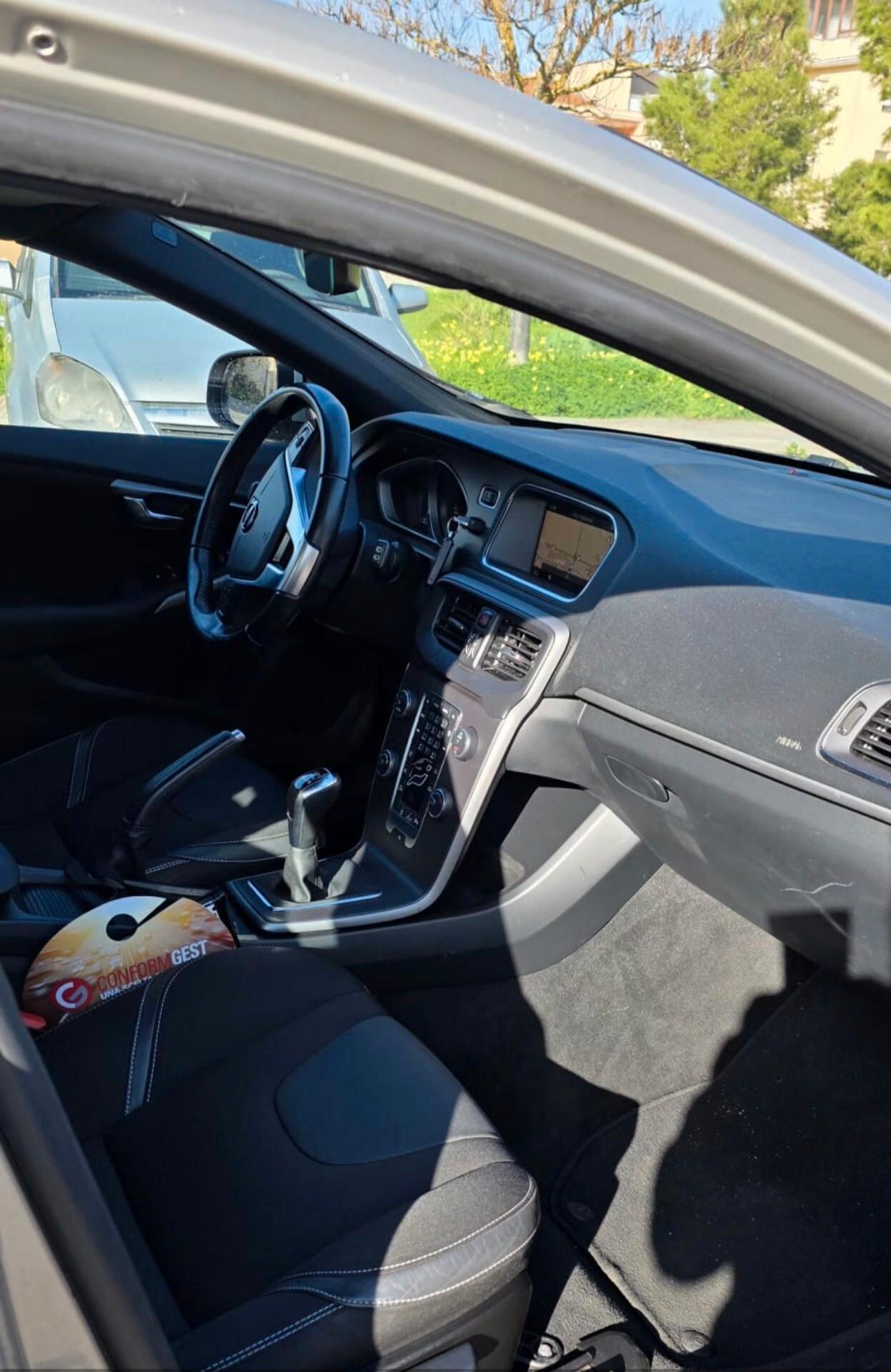 Volvo V40 D2 Business Plus