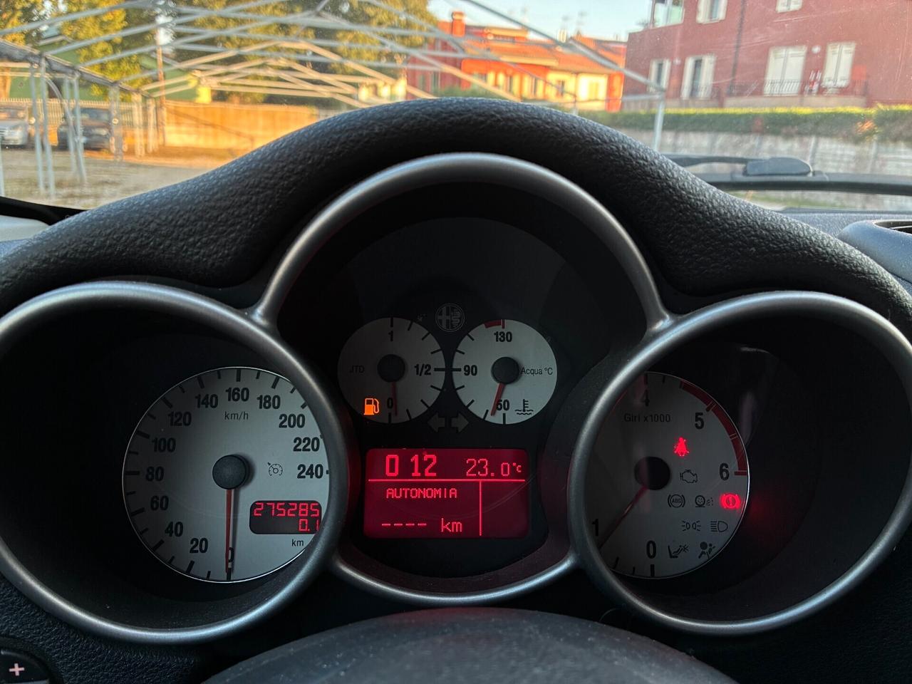 Alfa Romeo 147 1.9 JTD (115 CV) 5p. Progression