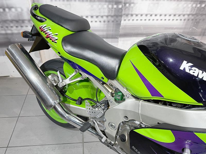 Kawasaki ZX-9R Ninja