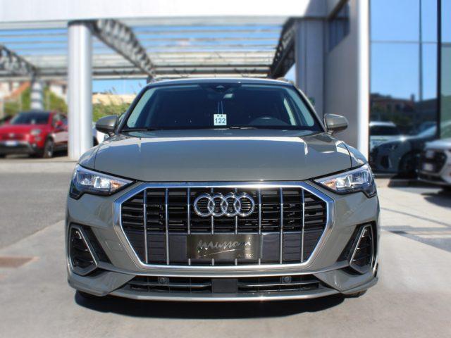 AUDI Q3 35 TDI quattro S tronic S line edition