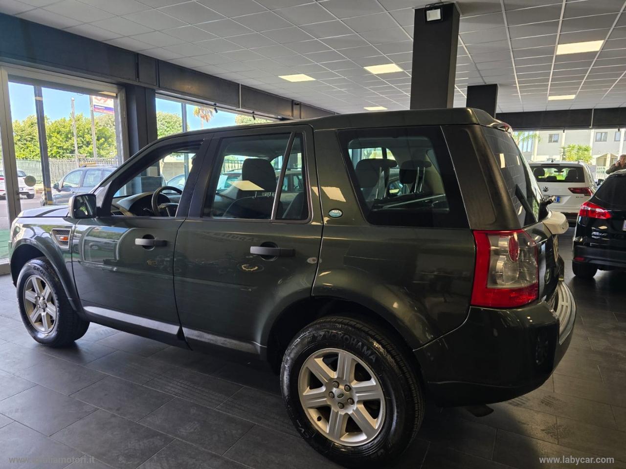LAND ROVER Freelander 2.2 TD4