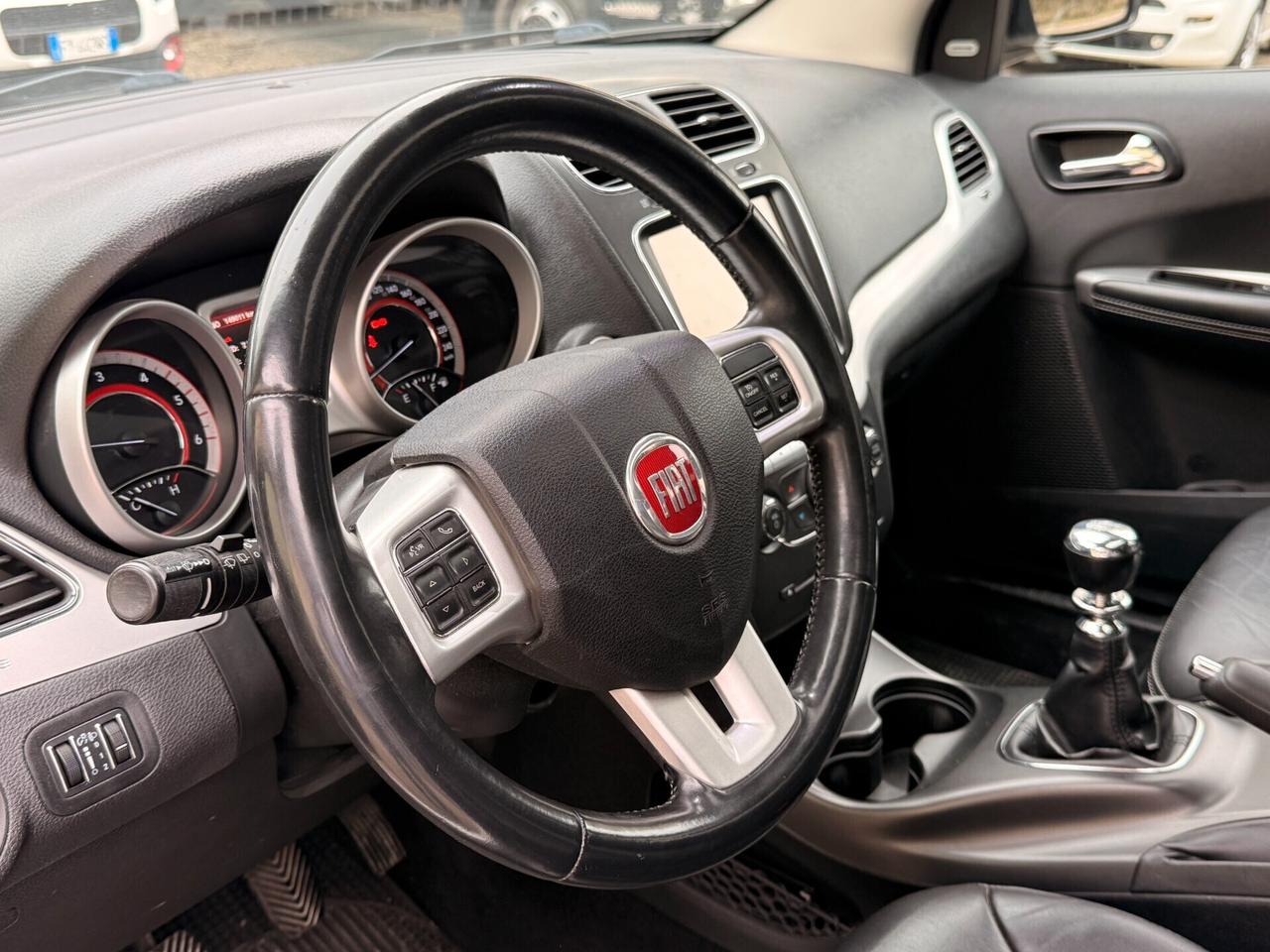 Fiat Freemont 170 CV 7 Posti Gancio Traino