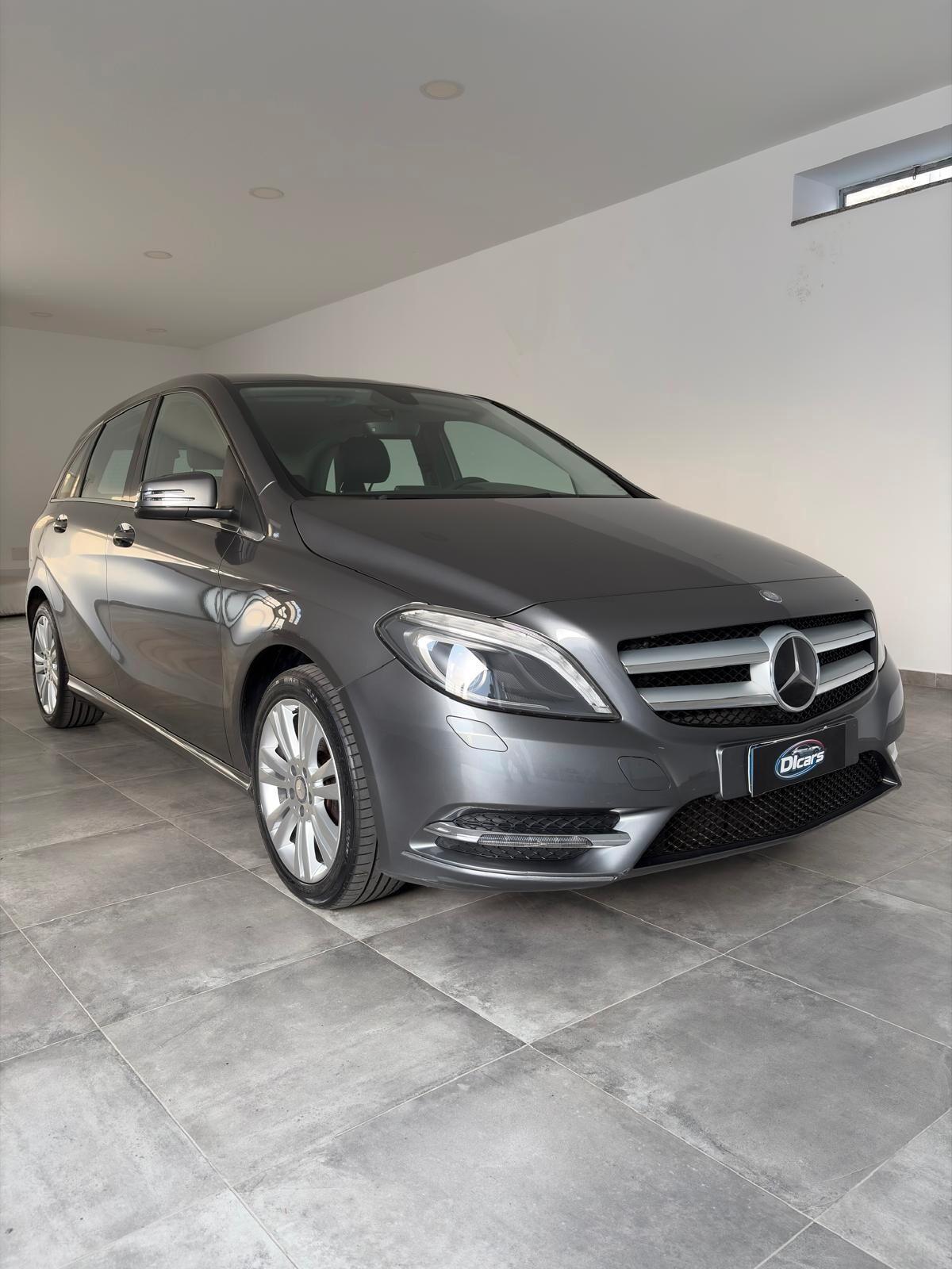 Mercedes B 180 CDI Premium da Vetrina