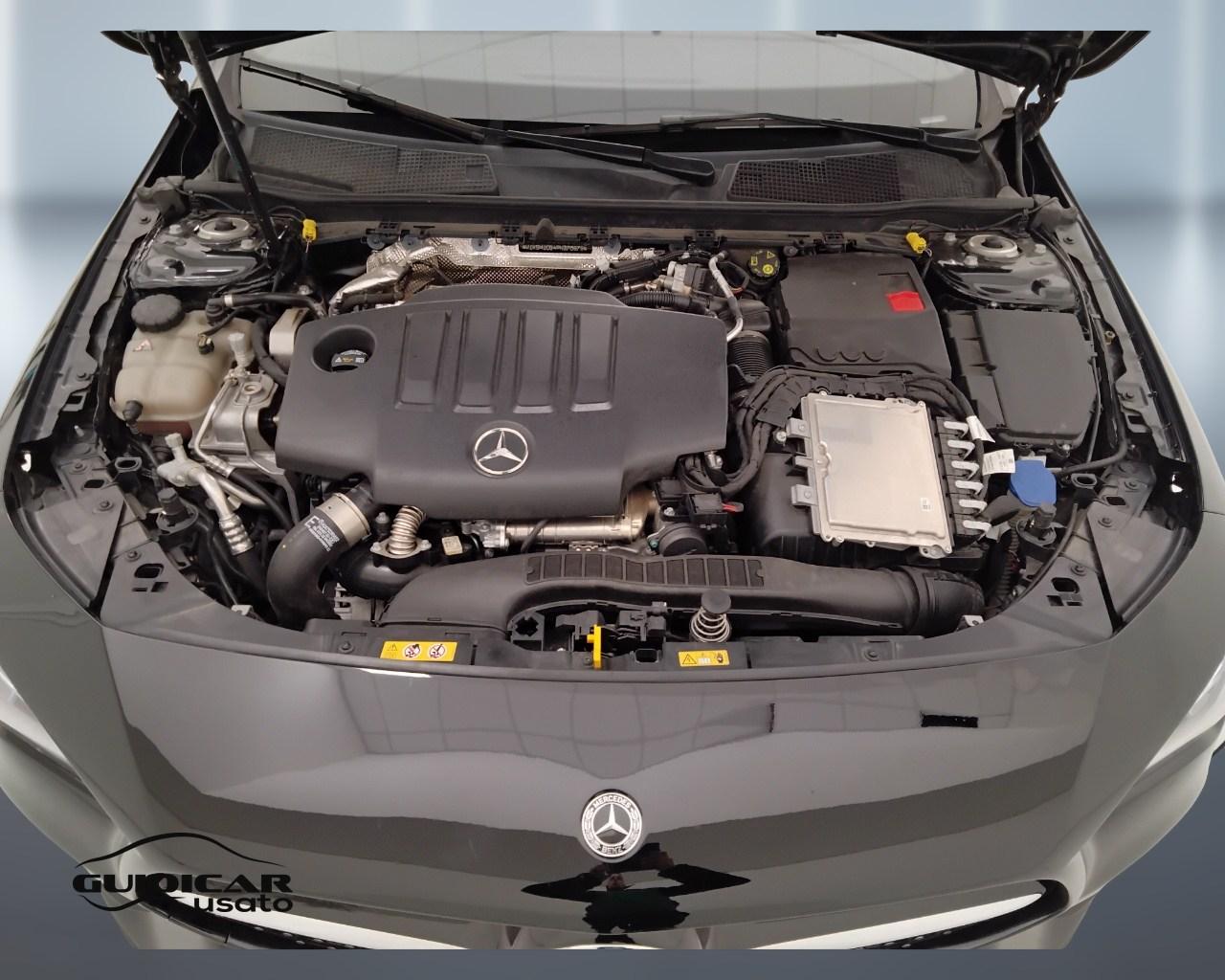 Mercedes-Benz CLA Sh.Brake - X118 - CLA Shooting Brake 200 d Premium auto