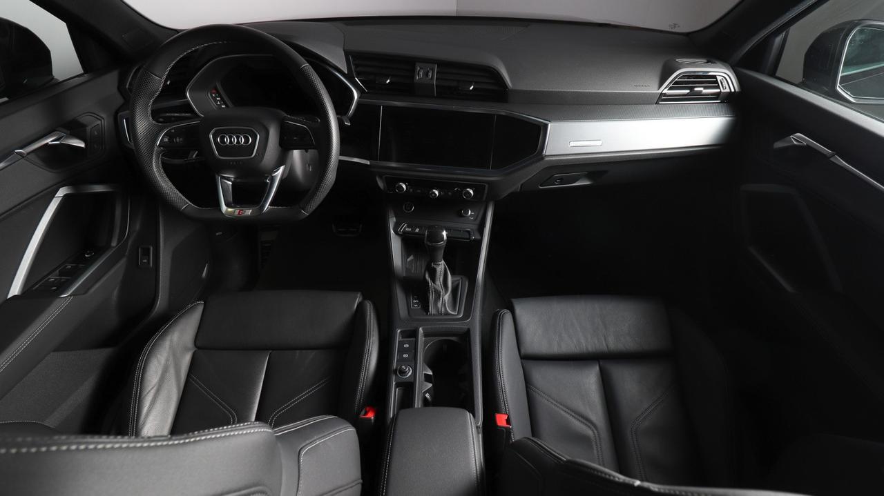 Audi Q3 Sportback 35 Tdi S-line Black Identity 150 Cv