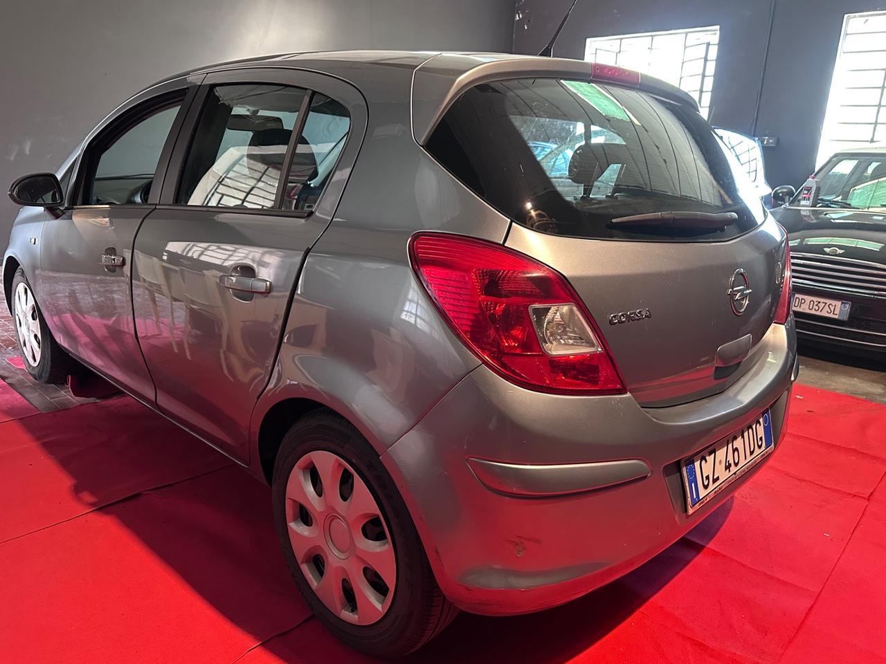 Opel Corsa 1.0 12V 5 porte Edition
