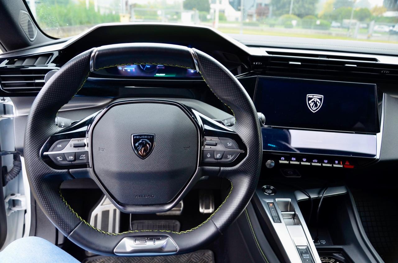 Peugeot 308 Plug-in Hybrid 180 e-EAT8 SW GT , PERMUTE