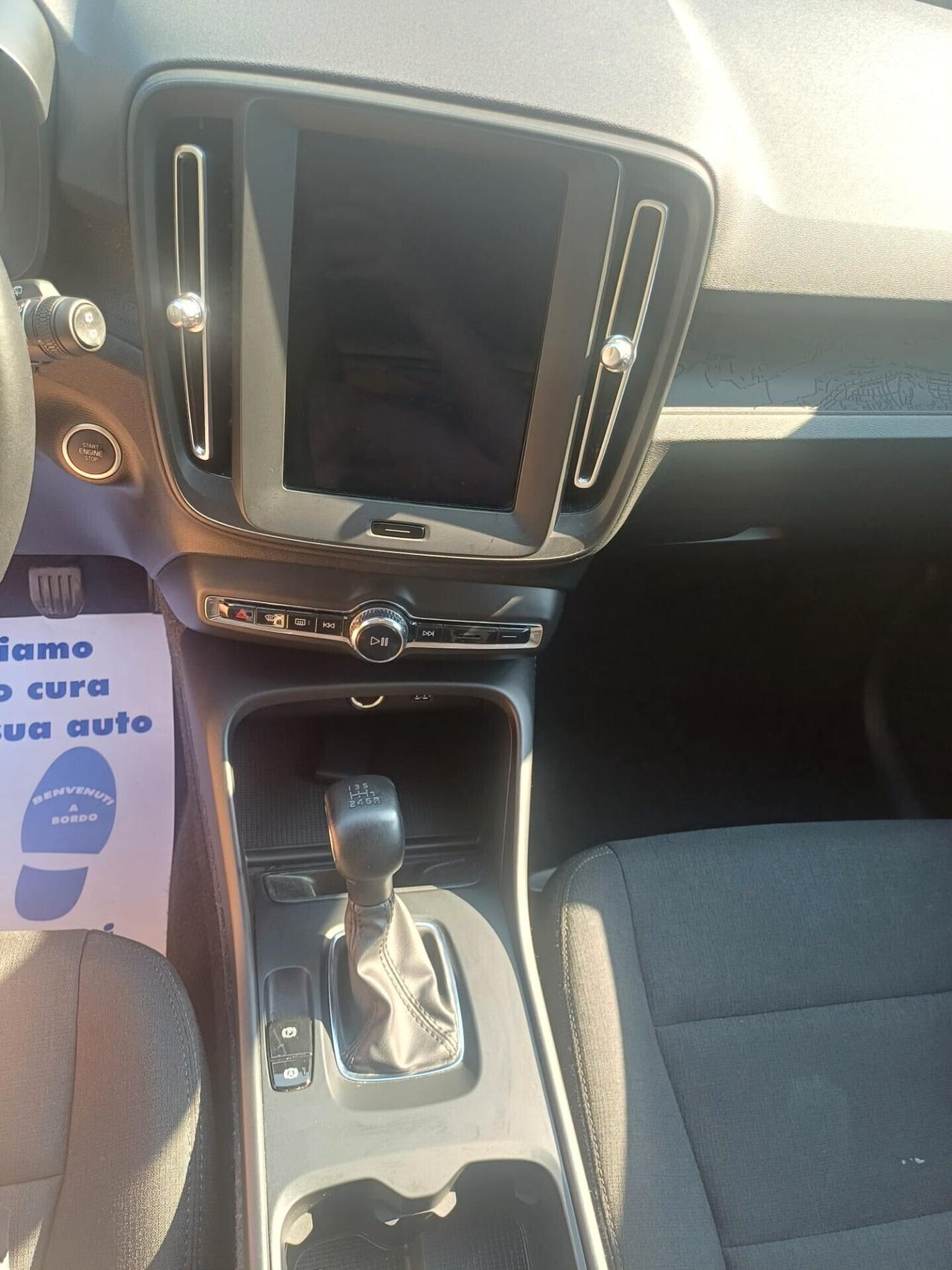 Volvo XC40 D3 Momentum