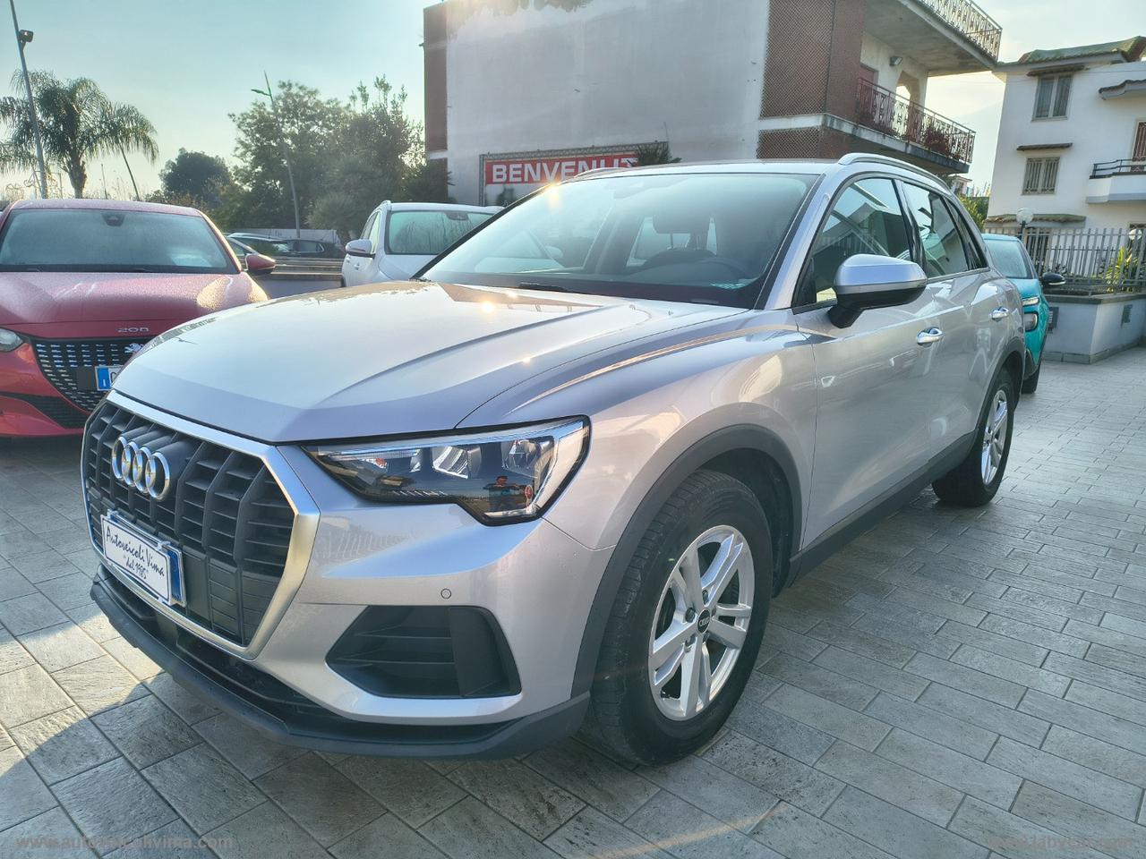 AUDI Q3 35 TDI S tronic Business