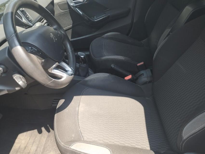 Peugeot 208 PureTech 82 5 porte Active