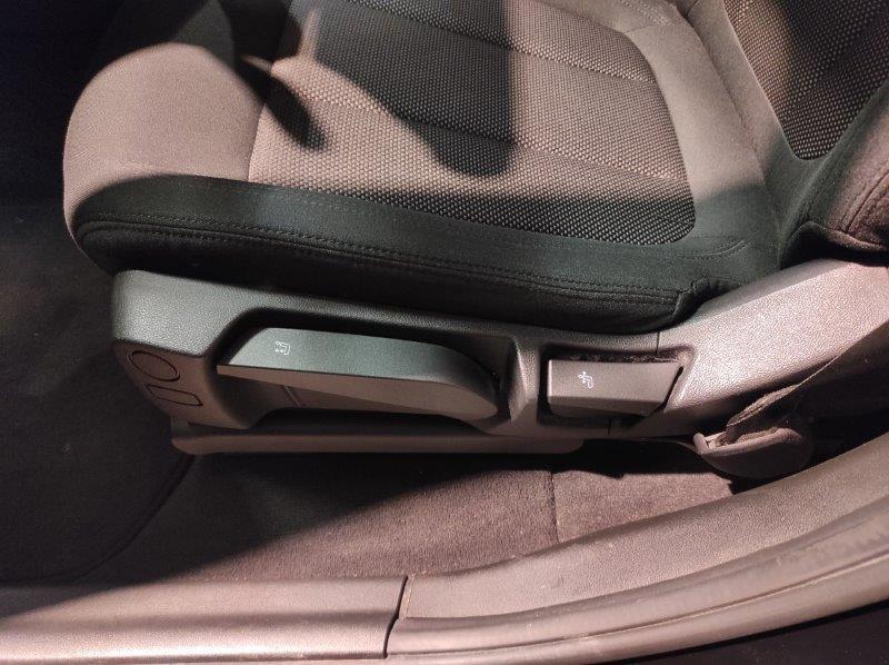 BMW X3 (G01/F97) - X3 sDrive18d 48V Business Advantage