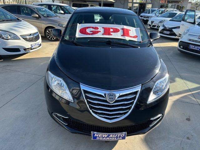 LANCIA Ypsilon 1.2 69 CV 5 porte Gold IMP. GPL