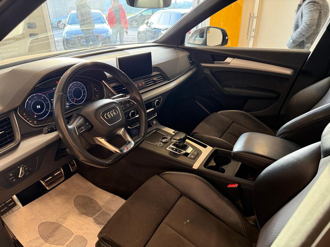 Audi Q5 S Line Plus 2.0 40 TDI #9708