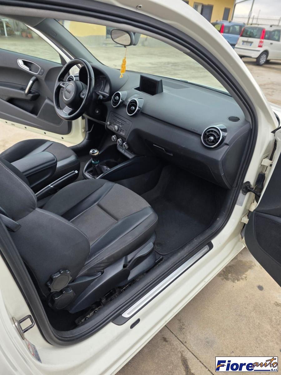 AUDI - A1 - 1.6 TDI F.AP. Attraction