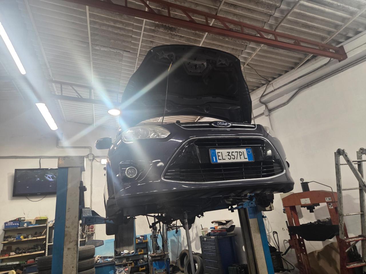 Ford C-Max 2.0 TDCi 115CV Powershift Titanium