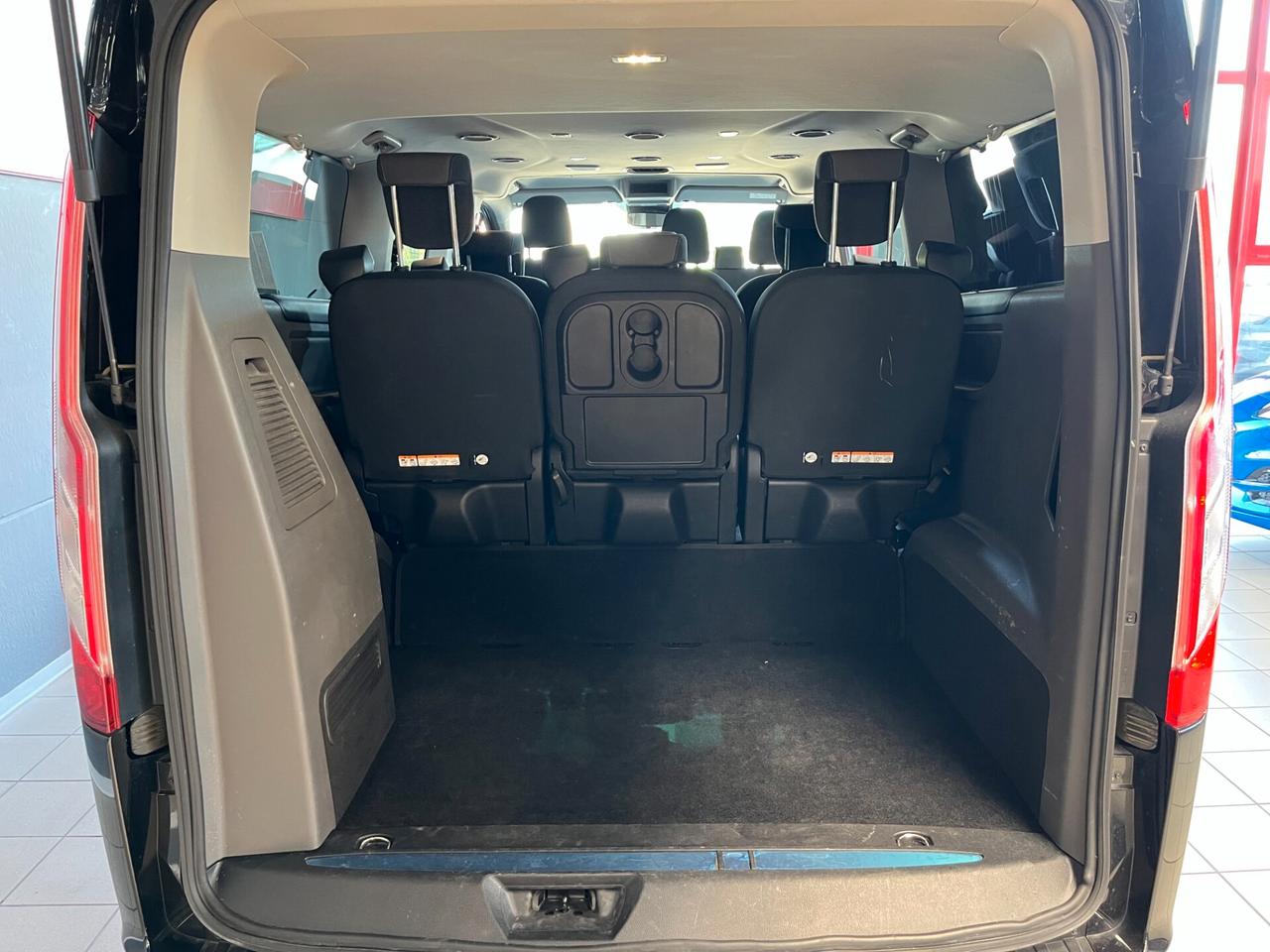 Ford Tourneo Custom Tourneo Custom 320 2.0 EcoBlue 185CV PL Titanium