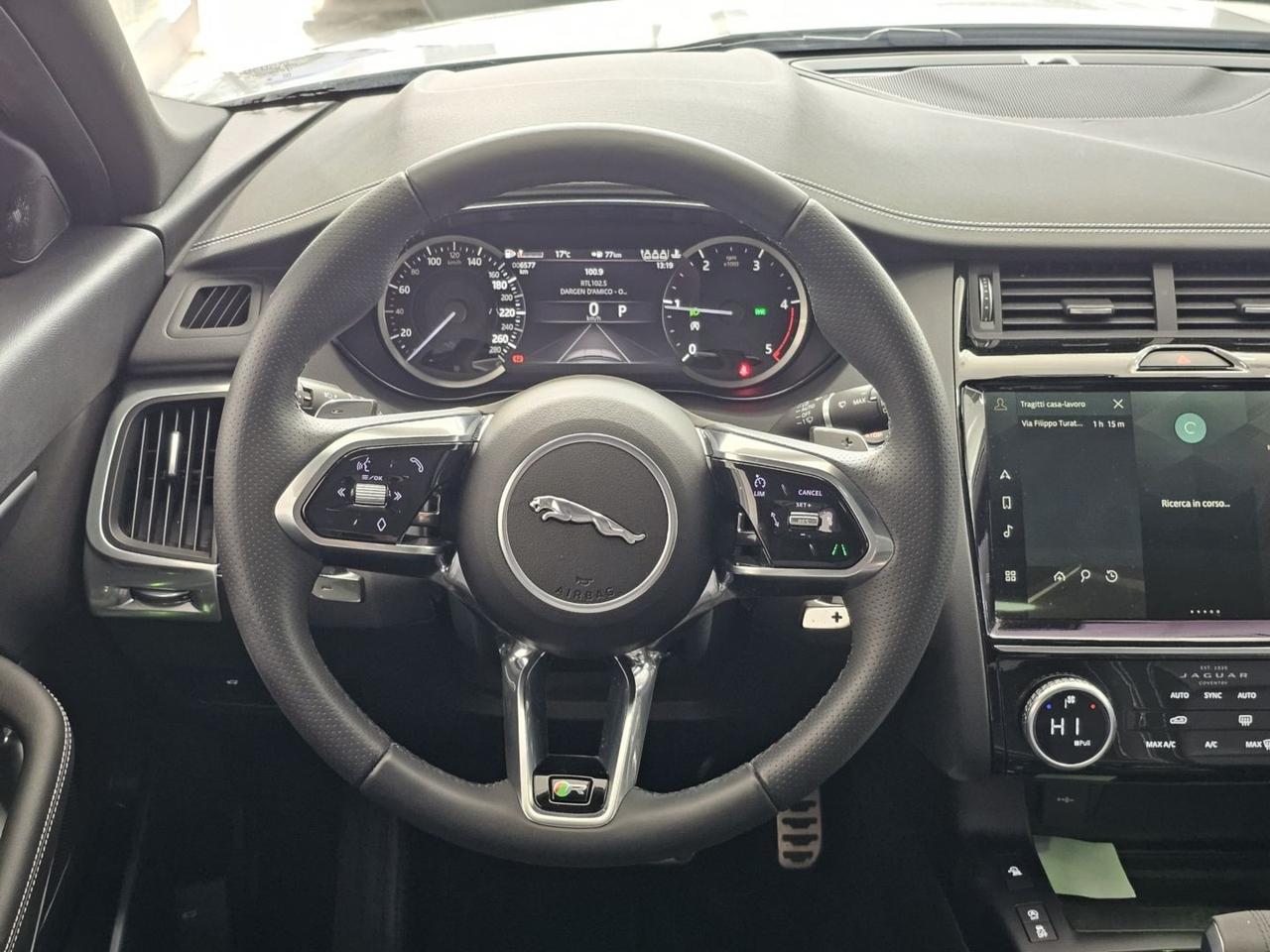 Jaguar E-Pace R-Dynamic SE Navi Camera Tetto C.20" LED BlackPack