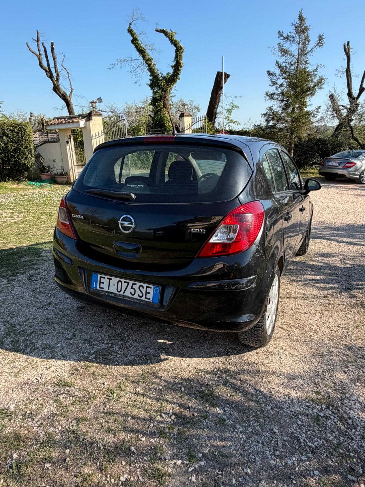 Opel Corsa 1.3 CDTI 75 cv