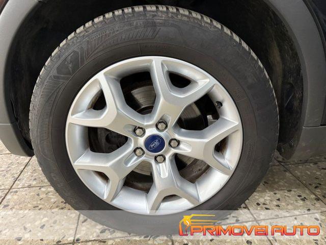 FORD Kuga 2.0 TDCi 140CV 4WD Champions