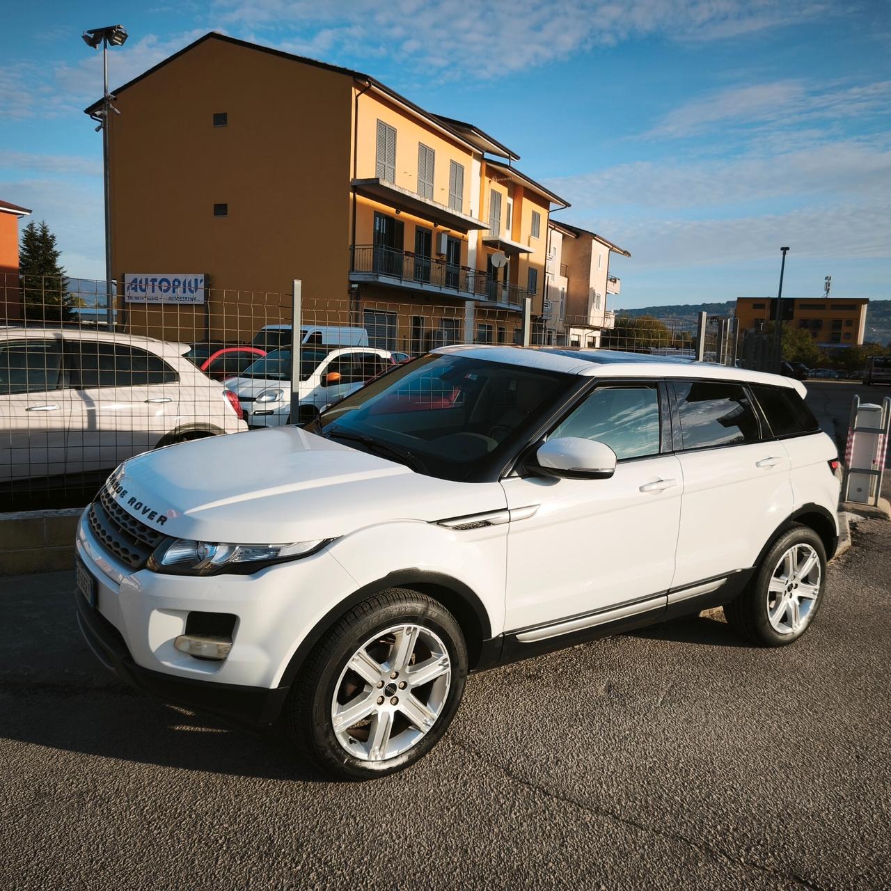 Land Rover Range Evoque 2.2 TD4 5p. Prestige