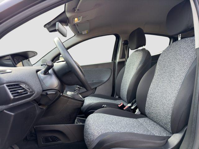 LANCIA Ypsilon Ypsilon 1.0 FireFly 5 porte S&S Hybrid Silver