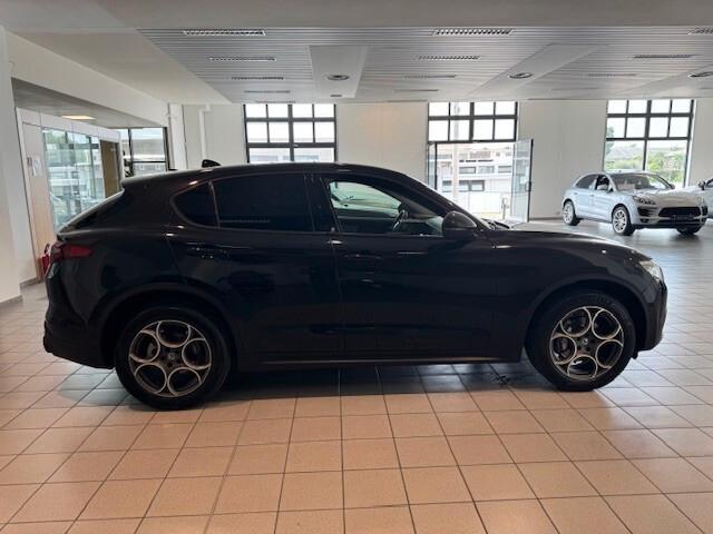 Alfa Romeo Stelvio 2.2 Turbodiesel 210 CV AT8 Q4 Super