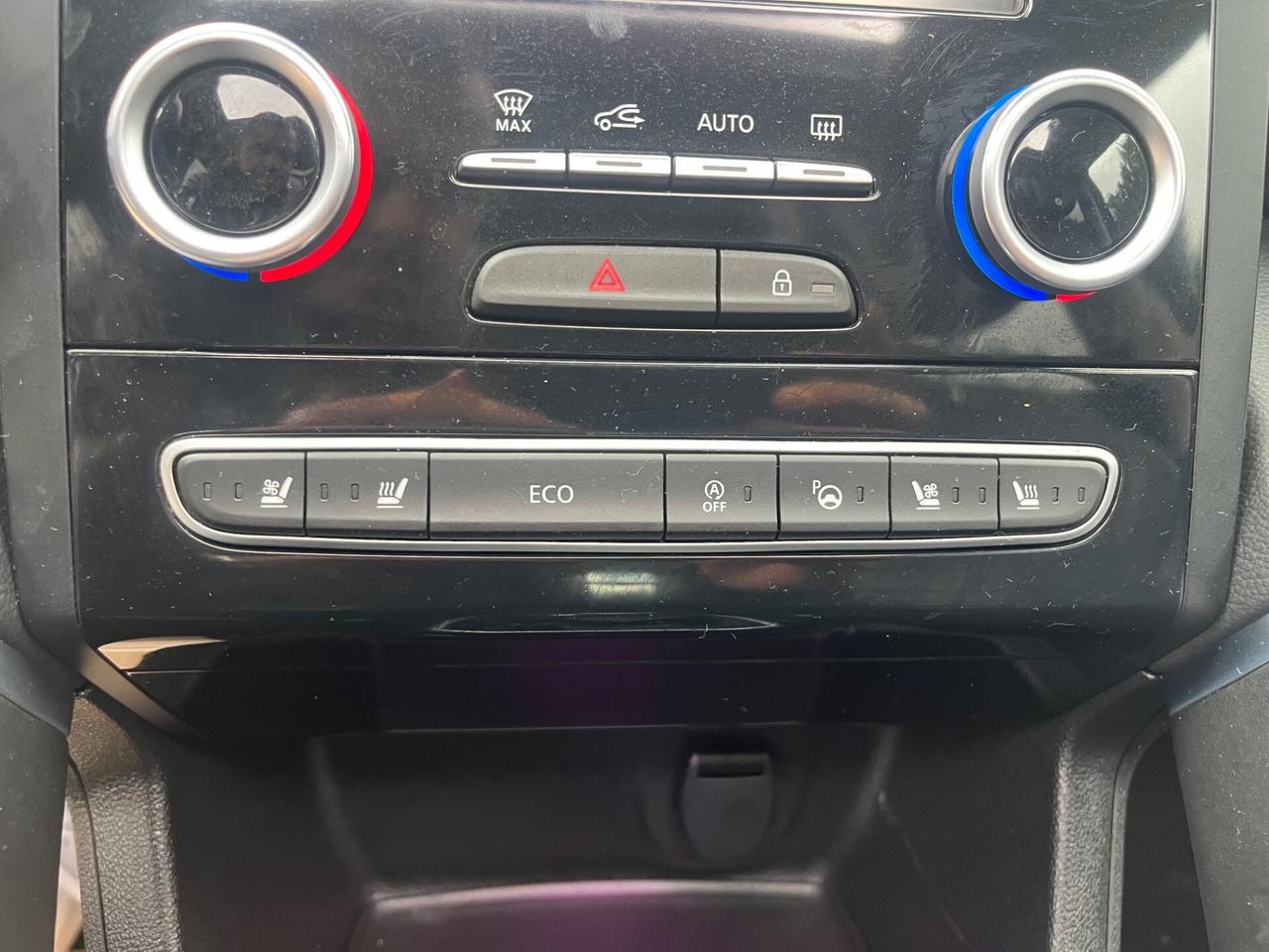 Renault Koleos 2.0 Diesel - 4x4 - Automatico Full