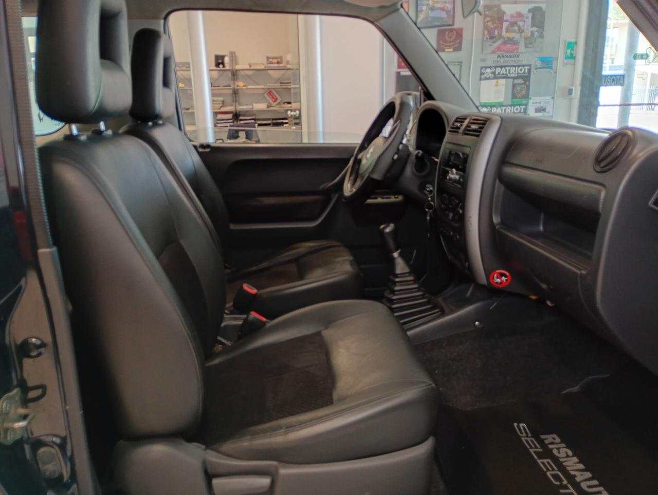 Suzuki Jimny 1.3i 16V cat 4WD JLX Più