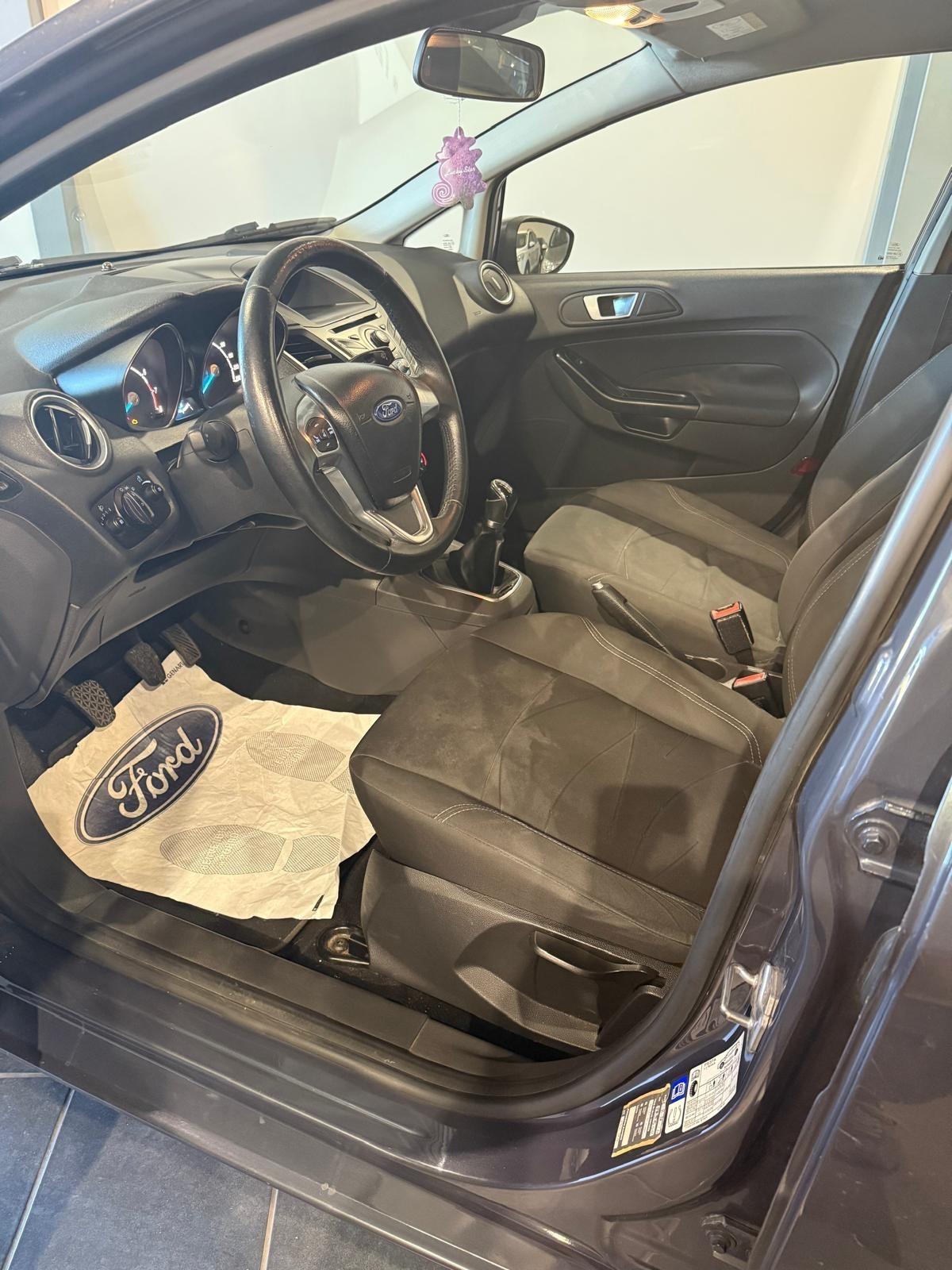 Ford Fiesta 1.4 -GPL-NEOPATENTATI