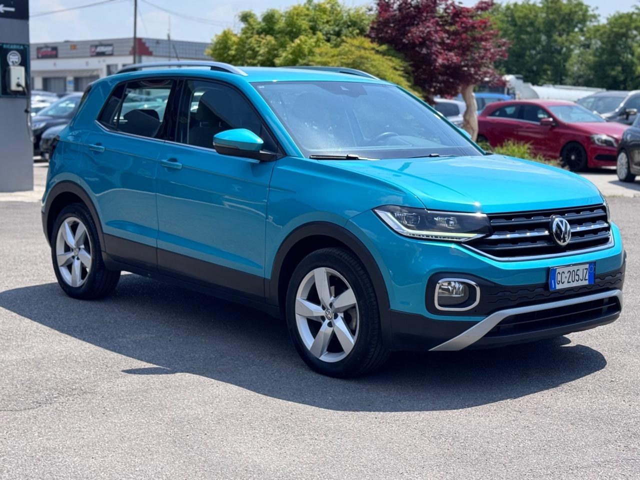 Volkswagen T-Cross 1.0 TSI 115 CV DSG Advanced BMT sport