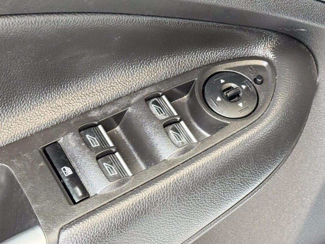 FORD Kuga 1 5 tdci st line ses 2wd 120cv powershift