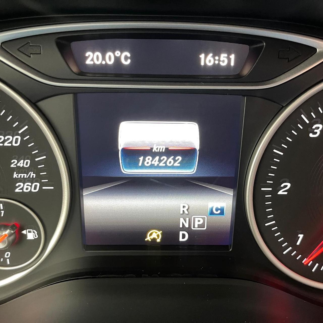 Mercedes-Benz B 200 d Automatic Premium