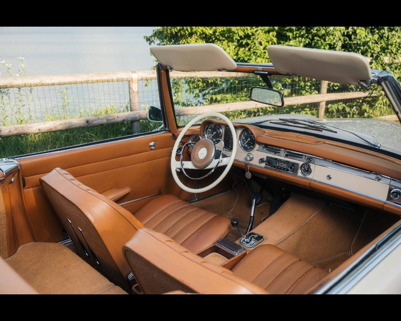 Mercedes-Benz 230SL Automatic "Pagoda" - ASI