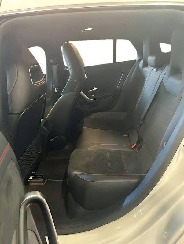 Mercedes-Benz CLA S.Brake CLA 180 Automatic Shooting Brake Premium