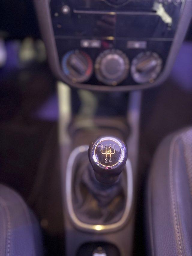 OPEL Corsa 1.2 5 P. Cosmo