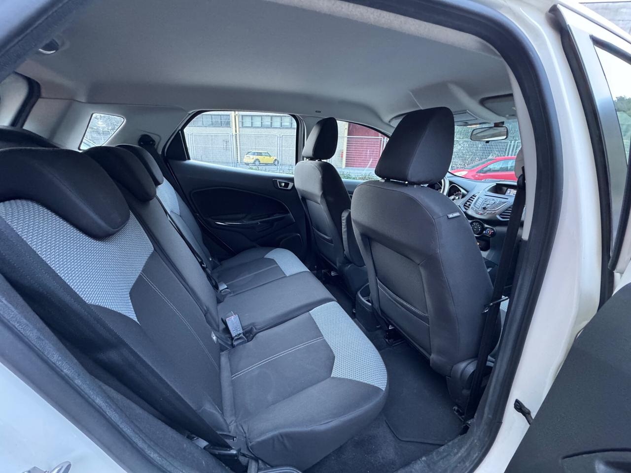 Ford EcoSport 1.5 TDCi 95 CV Business