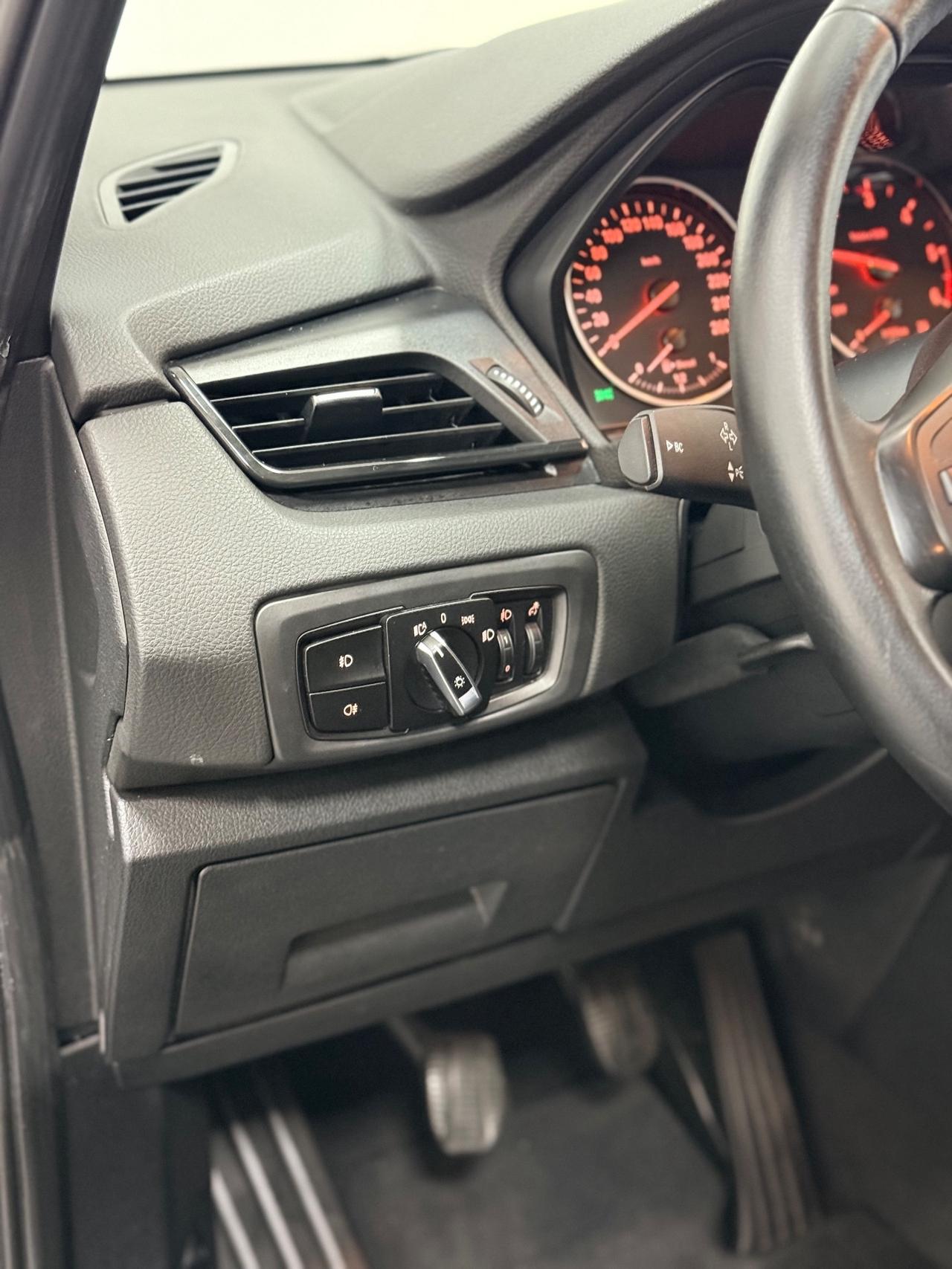 Bmw Serie 2 AT 218d 150cv Sport 12/2016 Euro 6B