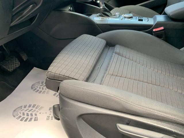 AUDI A3 SPB 30 g-tron S tronic Sport