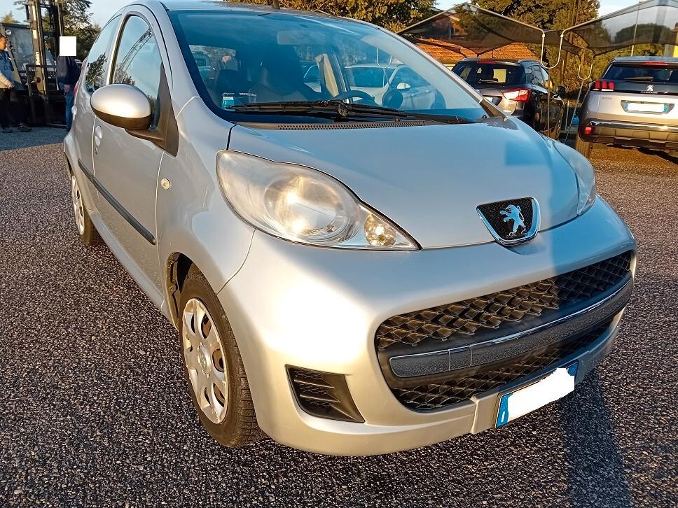 Peugeot 107 1.0 68CV 5p. Desir