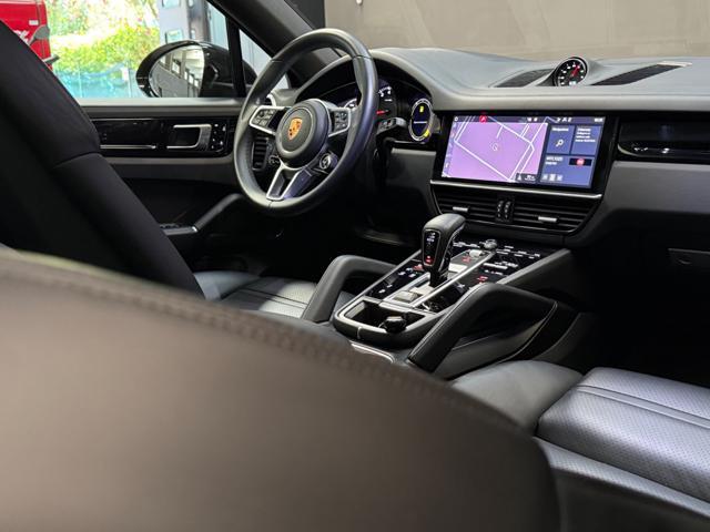 PORSCHE Cayenne Coupé 3.0 V6
