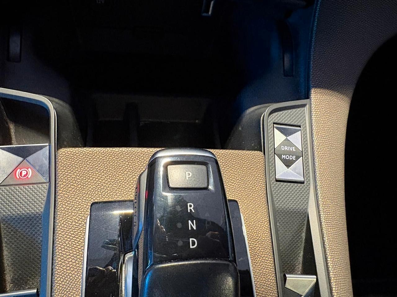 Ds DS 7 Crossback GRAND CHIC BlueHDi 180 aut. SPOTICAR.