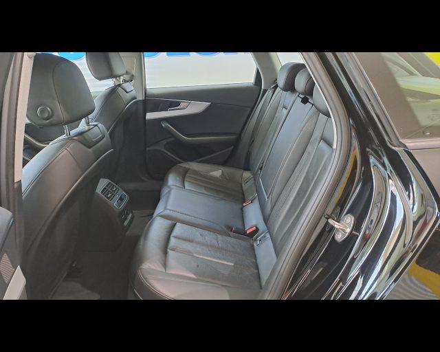 AUDI A4 Avant 40 2.0 tdi Business quattro 190cv s-tronic