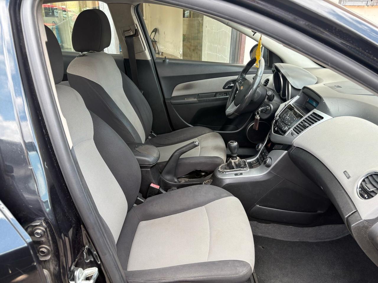 Chevrolet Cruze 1.8 5 porte LT GPL