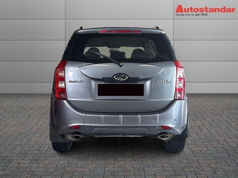 Mahindra XUV500 2.2 16V AWD W8