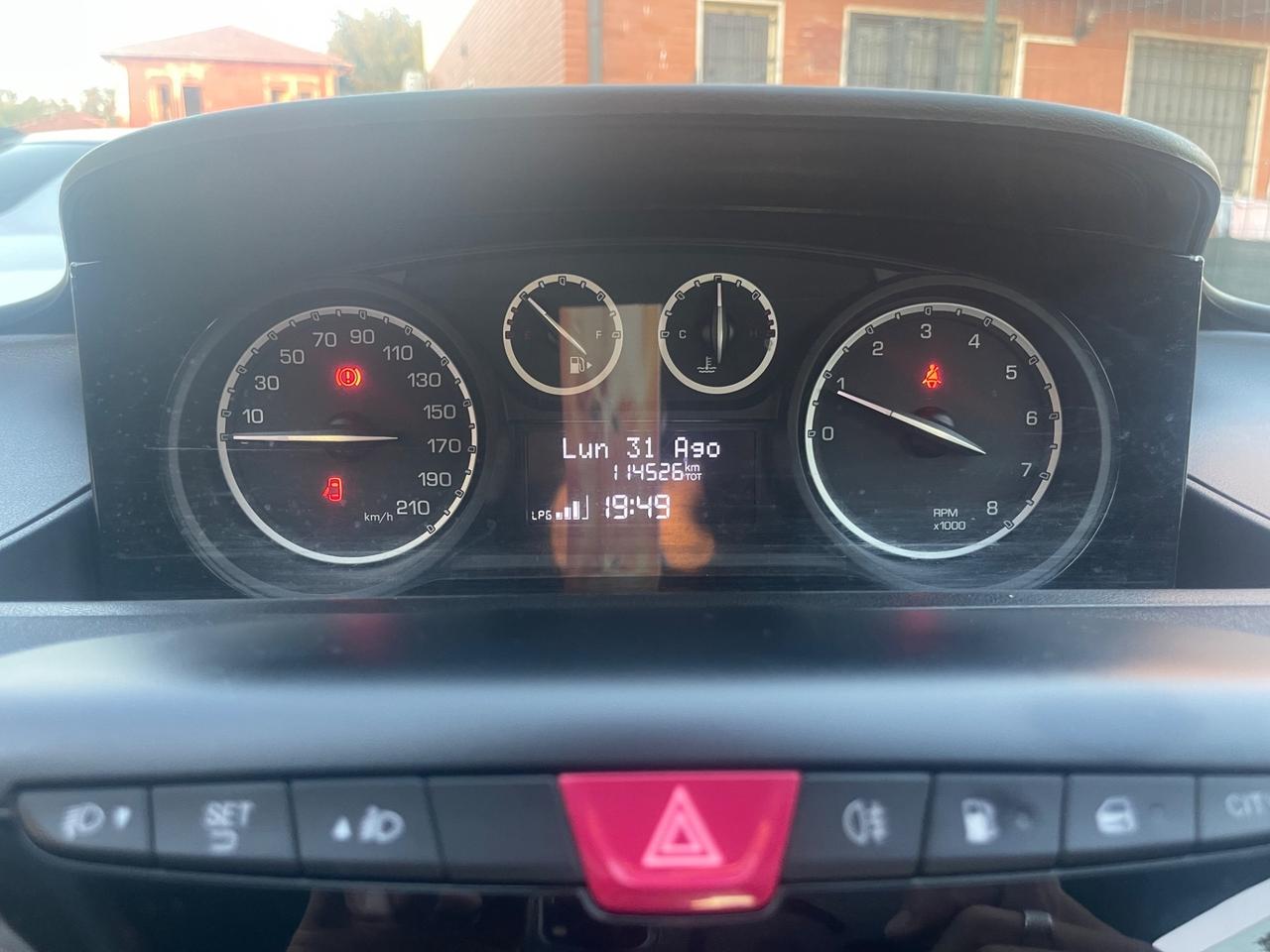 Lancia Ypsilon 1.2 69 CV 5 porte GPL Ecochic Gold