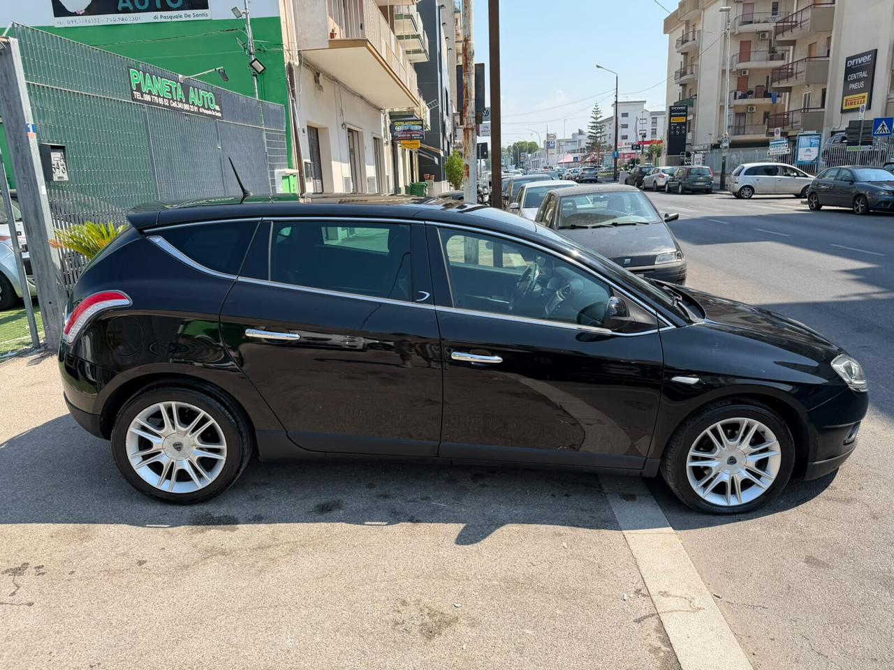 Lancia Delta 1.6 MJT DPF Gold
