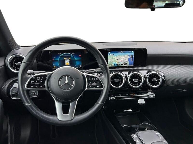 Mercedes-Benz Classe A 200 d 150 CV Automatica NAVI LED Business