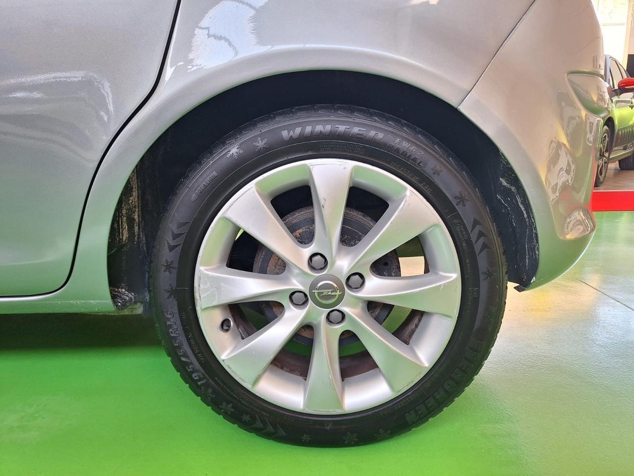 Opel Corsa 1.2 benzina 5 p. Automatico